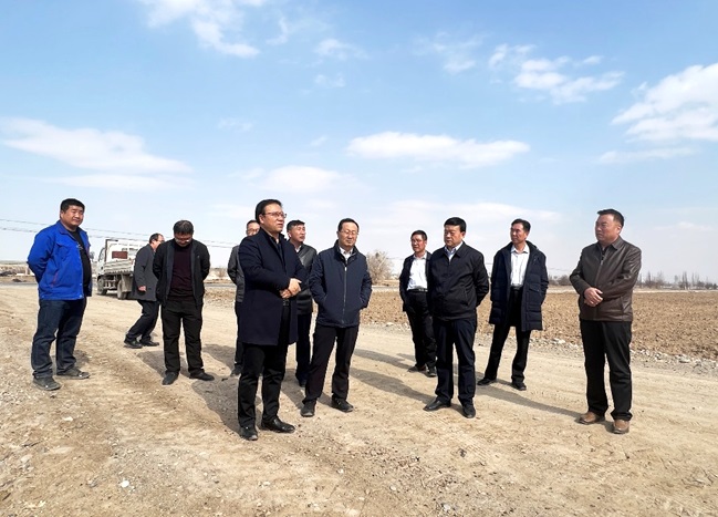 振興種業(yè)在行動,敦煌種業(yè)牽手奧凱種機、大禹節(jié)水現(xiàn)場對接推進千畝智慧種業(yè)示范園區(qū)建設項目